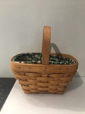 Longaberger 2002 Small Comforts Basket Combo with Holly Liner