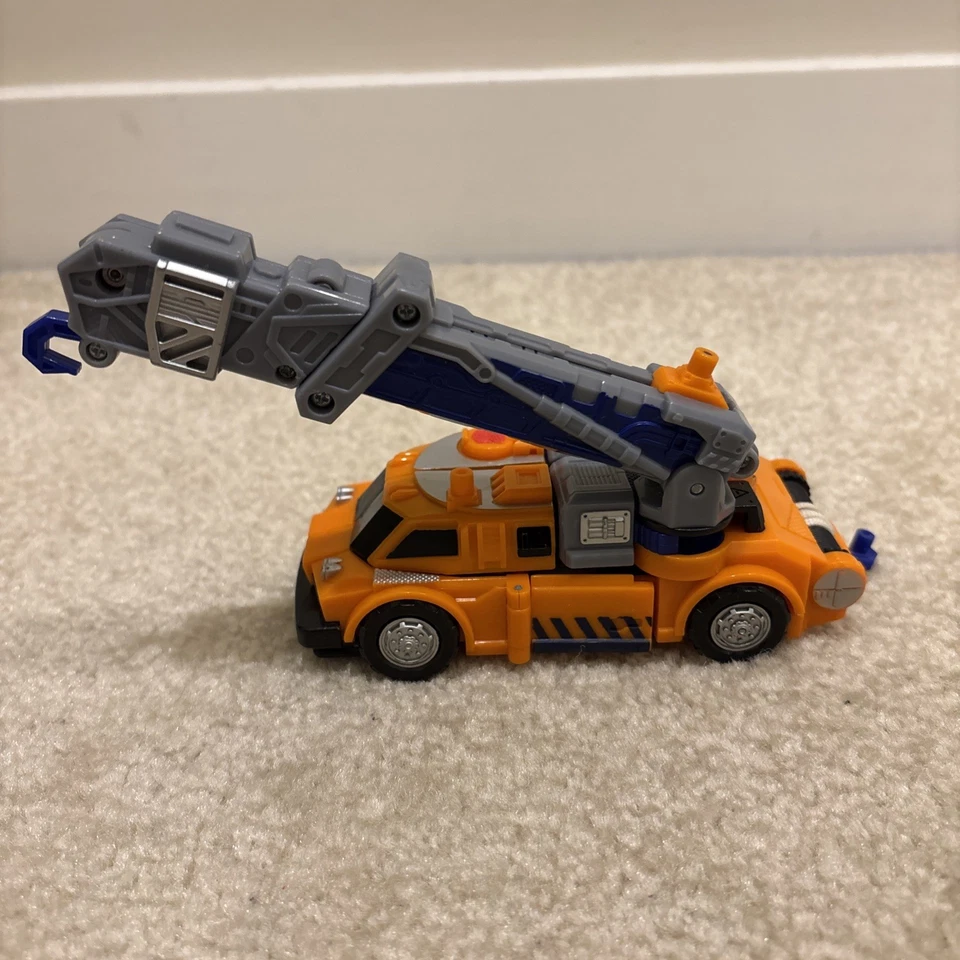 Transformers Armada Smokescreen Orange Crane Truck Toy Action Figure 2002 - Image 3 of 4