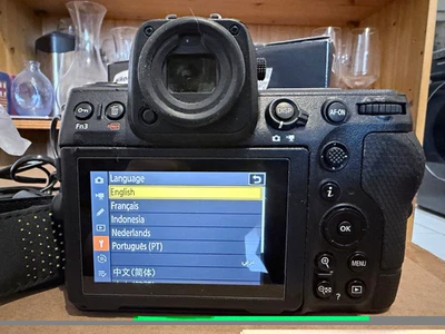Nikon Z 8