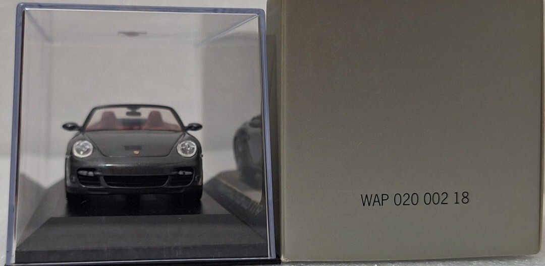 Porsche 911 997 Turbo Cabriolet 2008 Grey 1:43 Minichamps WAP 020