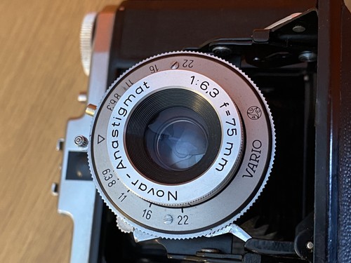 Zeiss Ikon Nettar Type 517/16 Folding Film Camera Novar 1:6.3 75mm Lens Vario - Picture 9 of 16