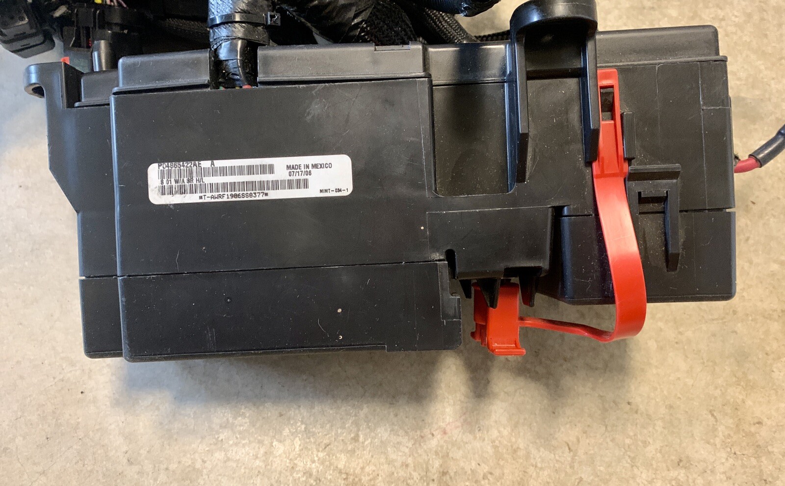 Dodge Viper Wiring Harness w/fuse block + attachments year for 2001