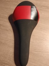 NUOVA sella bici da strada Fizik Aliante R5 KIUM rails, 225 g, ROSSO/BLK