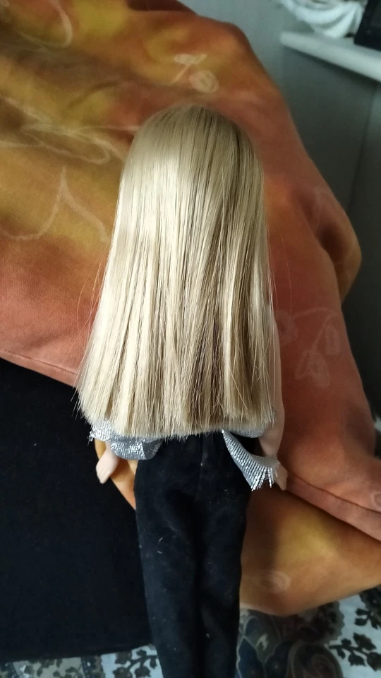 Barbie Society Girl 2001 Bellissima - Immagine 3 di 4