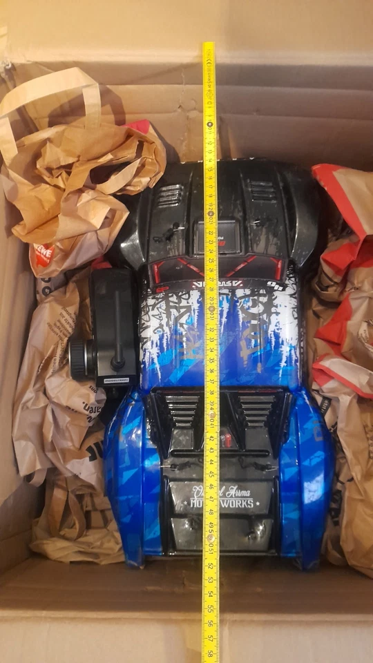 ARRMA Brushless RC-Auto +Akku uns Sender - Bild 4 von 4