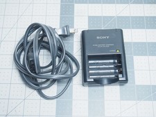 Genuine Sony BC-CS2A NiMH AAA and AA Battery Charger