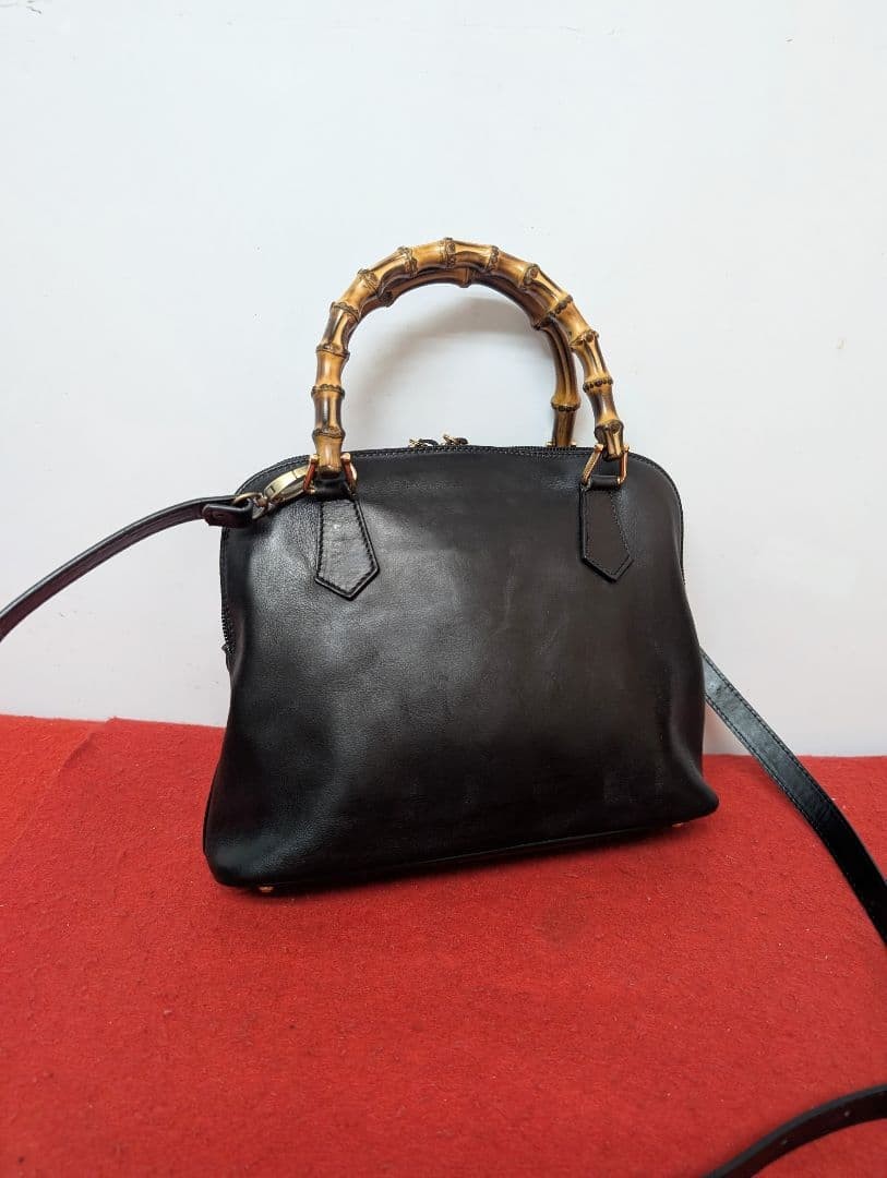 Gucci Vintage Bamboo Leather Mini Shoulder Bag Black Authentic Rare Classic thumbnail 4