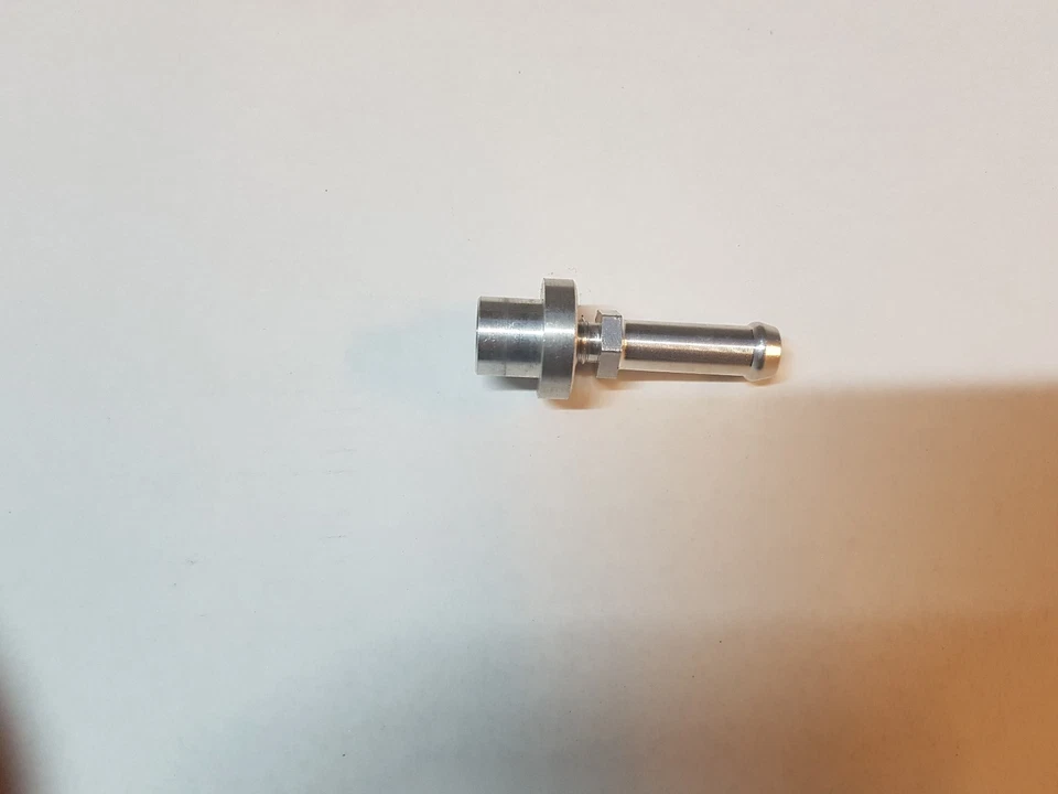 8 mm Aluminium Radiator Overflow Stub/Pipe and aluminium Boss - Image 2 of 3