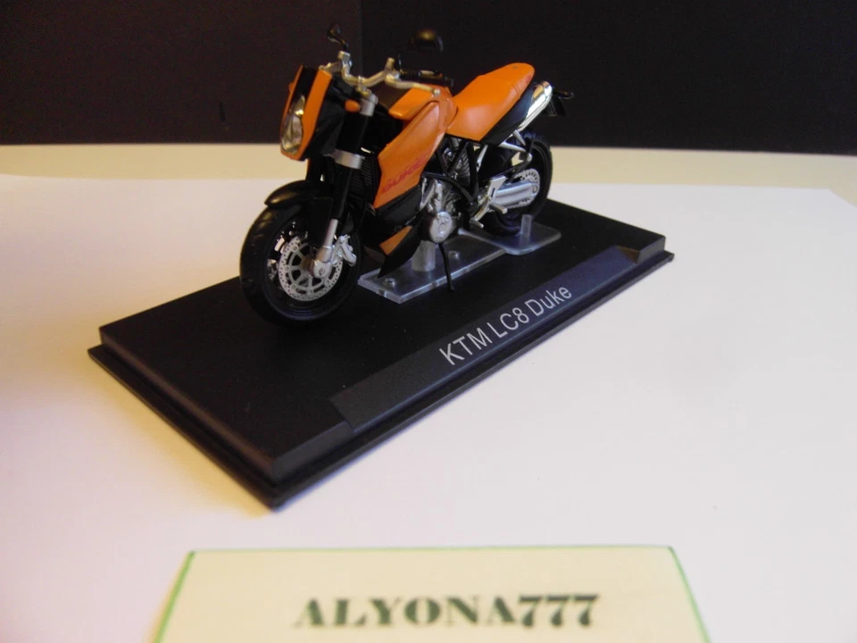 KTM DUKE LC8 1/24 Ixo Orange Moto Bike Motorcycle 1:24 Altaya / IXO *NEW* Rare - Image 2 of 4