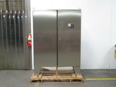 HOFFMAN A726010USSLP STAINLESS STEEL TWO-DOOR FLOOR STAND ENCLOSURE 3-POINT LATC