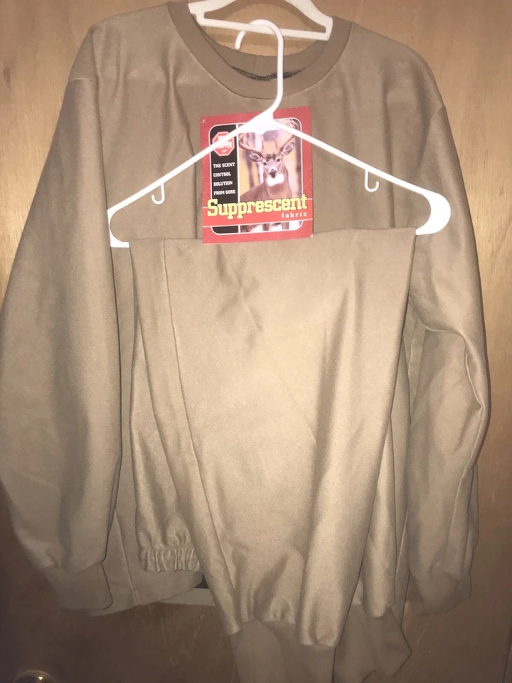 Wind Stopper Supprescent LG Sweat Shirt And XL Sweat Pants. Scent Control Gore - Image 3 of 4