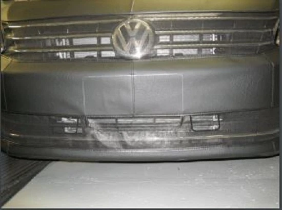 Sujetador con cubierta de máscara frontal Lebra para Volkswagen Passat 2016-2019 línea exc.R y GT Foto 3 de 3