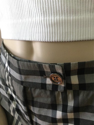 Pantalones cortos para mujer Burberry Nova Check, grises (talla 4) - Imagen 11 de 12