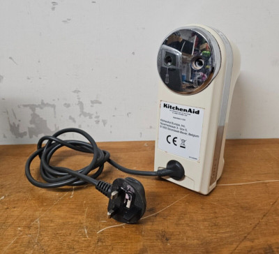 Kitchenaid 5KHM7210BAC Handmixer mit 7 Geschwindigkeiten - Mandelcreme, 700046887 85 W - defekt