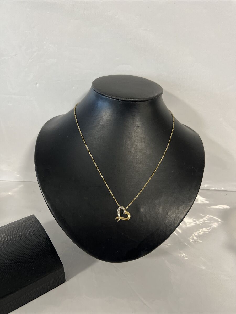 Hillstreetshopping - Warren James Jewellers have made Valentines easy! Buy  this gorgeous heart necklace & bracelet for £36 and get the matching  earrings FREE 💕 Available whilst stocks last | Facebook