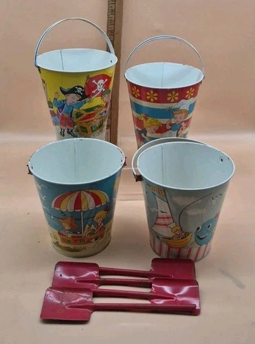 4 Vintage Tin  Sand Buckets/Pails + Shovel Litho Ohio Art J Chein Beach 1950