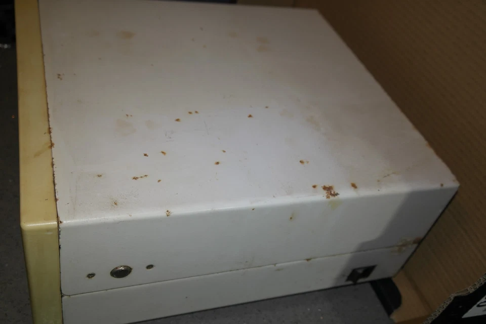 AT CASE with PSU retro desktop beige 90s retro 3* 5.25 - Image 3 of 4