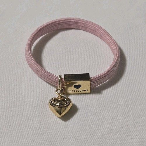 Juicy Couture signiertes rosa elastisches Haargummi Armband goldfarben Herz Charm Logo