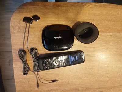 Logitech Harmony Elite Universalfernbedienung inkl. Hub , Smartphone App