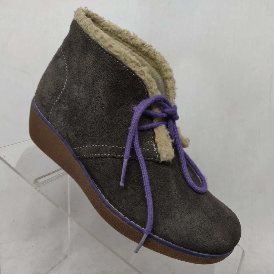 Clarks 13281 Gris Gamuza Cuña Suela de Goma Botines con Cordones Niña Juventud EE. UU. 1 M Foto 3 de 4