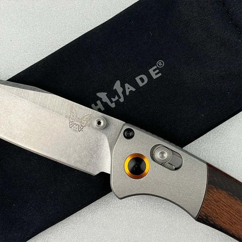 Cuchillo Plegable Benchmade 15085-2 Mini Mango Madera Río Torcido CPM-S30V Foto 2 de 4