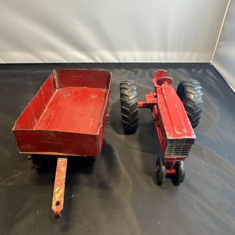 老式ERTL国际收割机农场拖拉机和干草车压铸74-7650 — 第 4/4 张图片