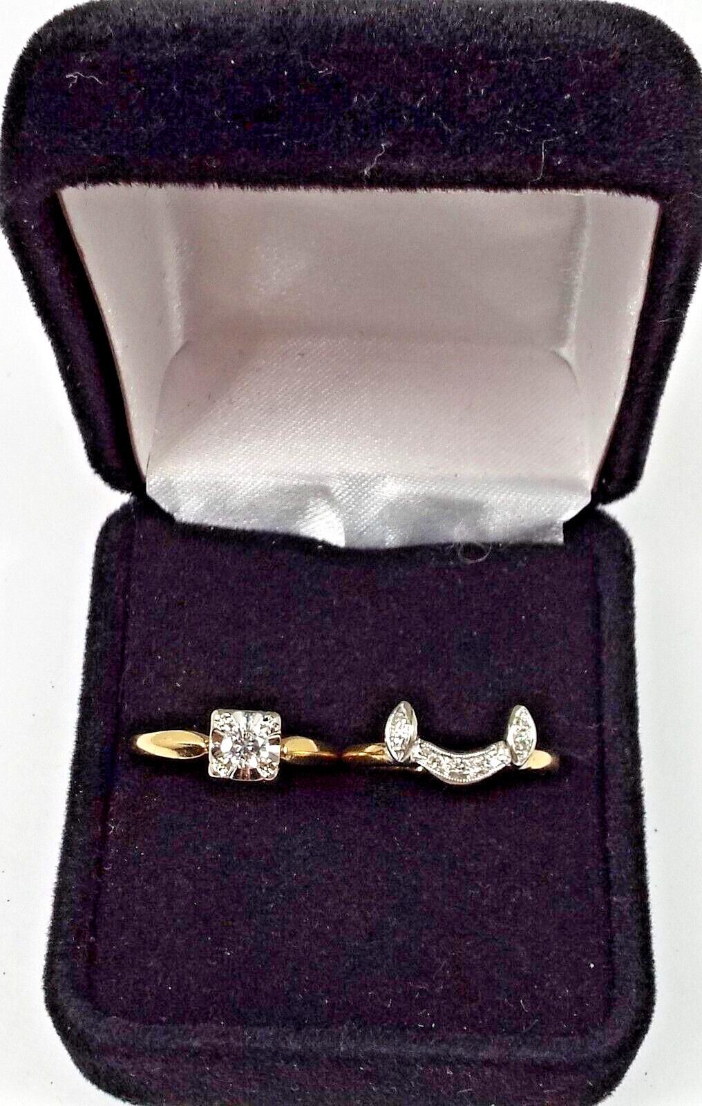 14k Horse Shoe Wedding Rings - 8 Total Diamonds -… - image 1