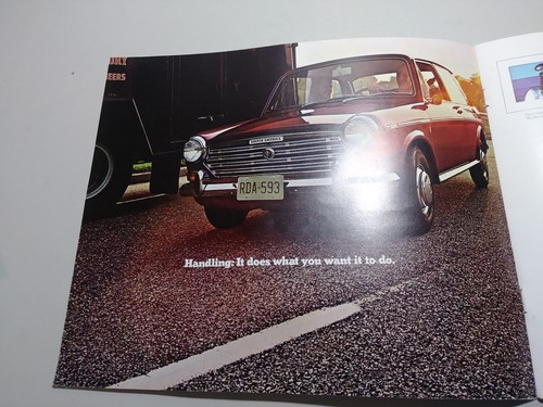 MG Austin America Sales Brochure 1970 - Picture 3 of 5