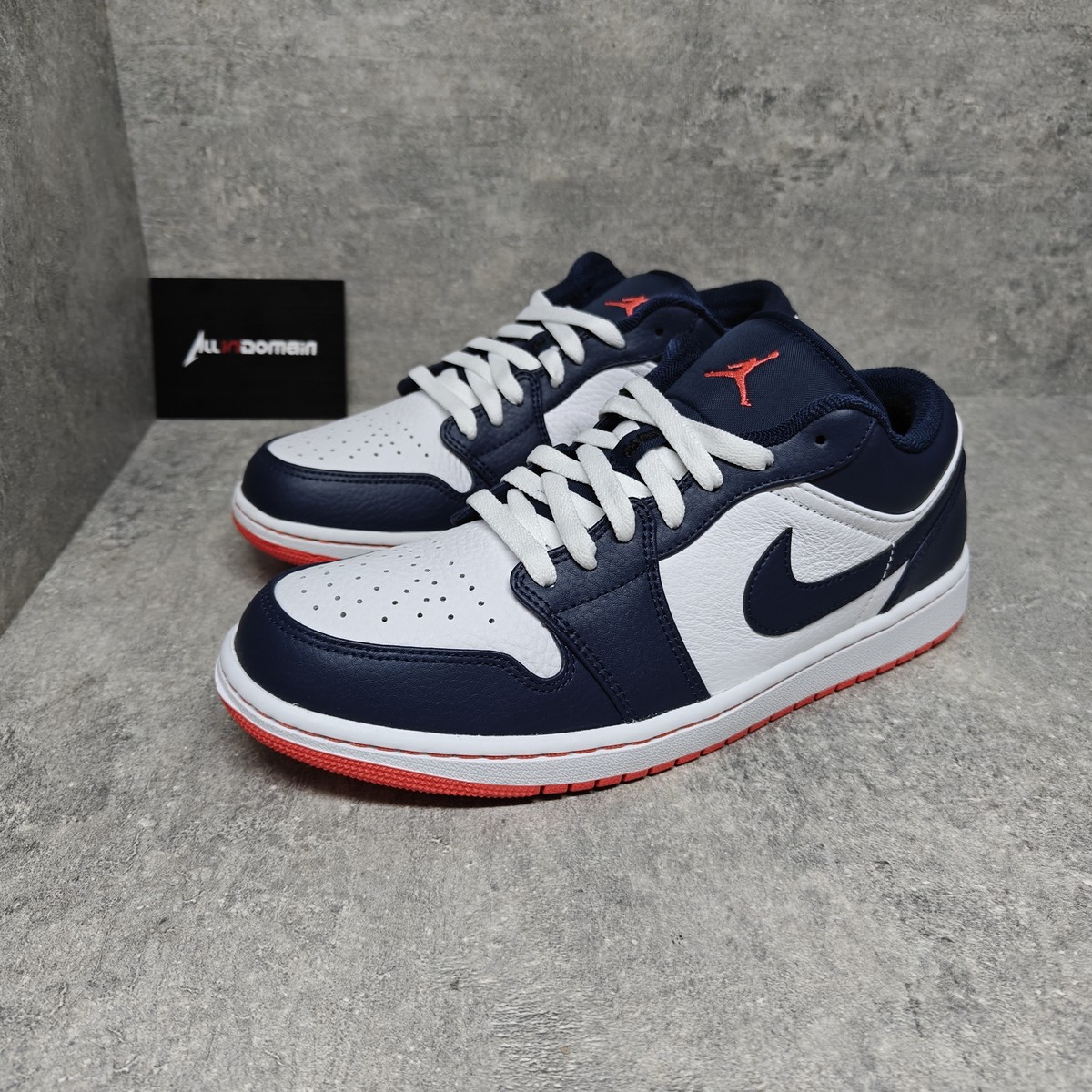 Level SS/New - Air Jordan 1 Retro Low Obsidian Ember Glow