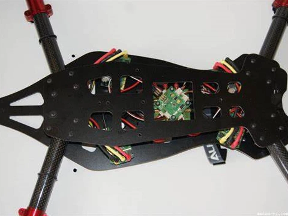 helimax voltage 500 3D aerobatic quadcopter - Image 4 of 4