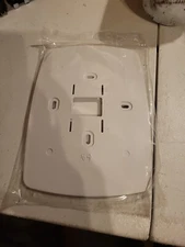 HONEYWELL HOME 32003796-001 Wall Mount Cover Plate