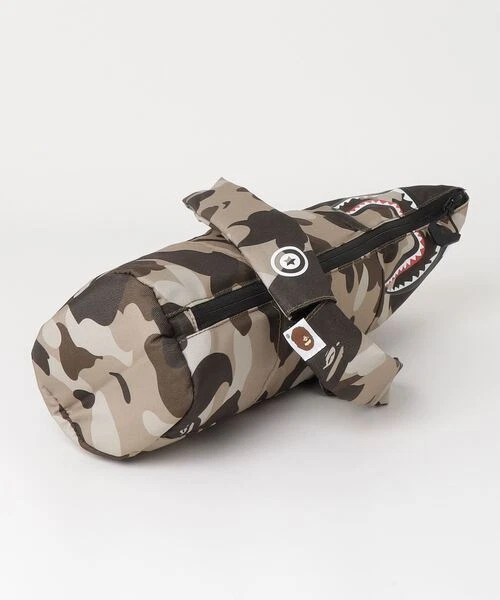 A BATHING APE (BAPE) A BATHING APE BAPE CAMO SHARK FELPA CON CAPPUCCIO MULTI CUSTODIA M