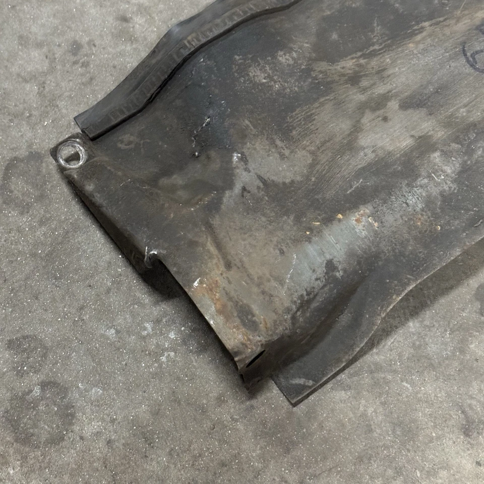 Защитная накладка на пол рулевой рейки Porsche 911 912 1966-1968 SWB - Изображение 2 из 4