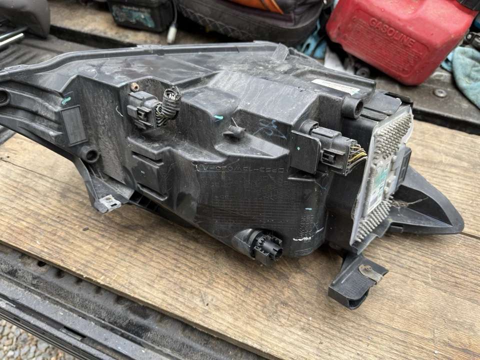 2013-2016 Lincoln MKZ Left Driver Side Headlight DYNAMIC LED OEM - Image 3 of 4