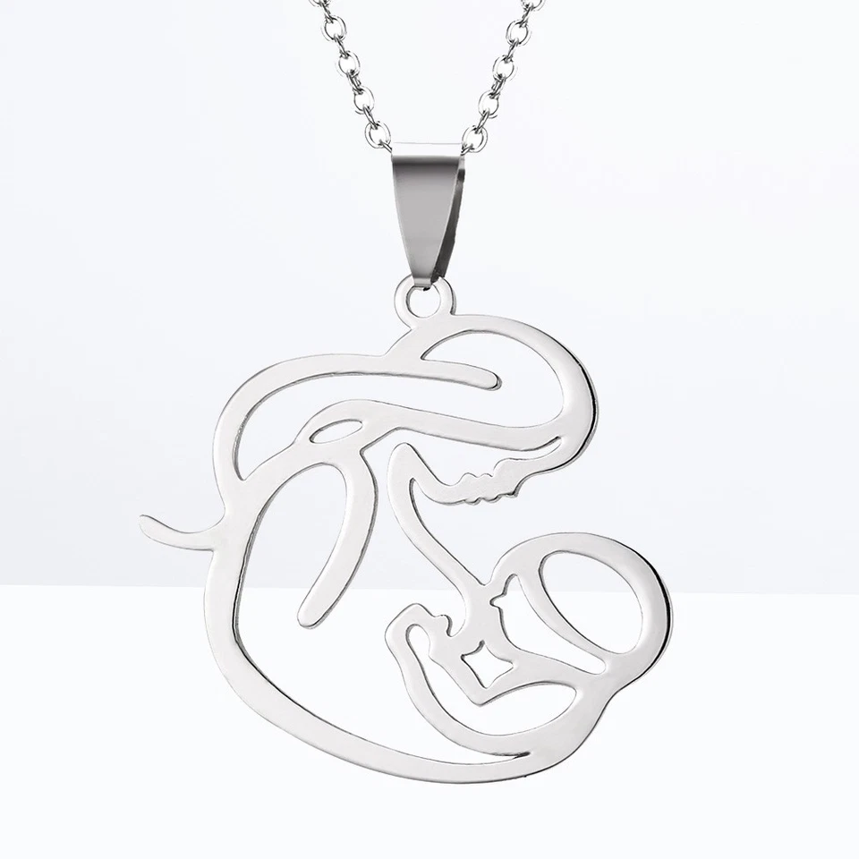  Collana in lega d'argento Embrace Baby Pendant Creative Hollow Out Collana - Immagine 2 di 4