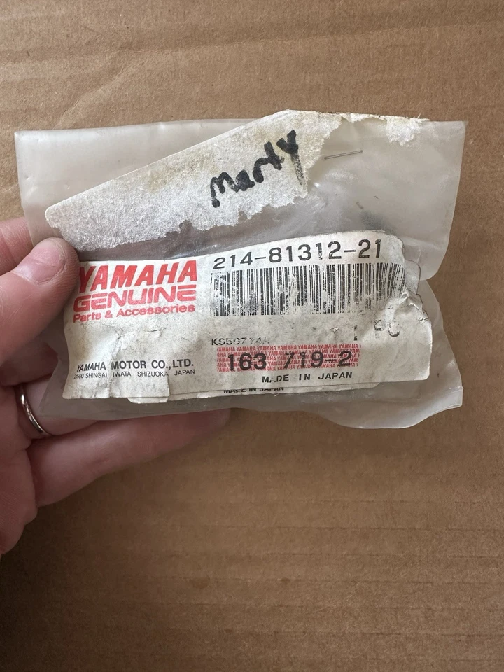 Fonte de bobina de iluminação genuína NOS Yamaha DT1 DT2 DT3 RT1 RT2 RT3 214-81312-21 - Imagem 2 de 3