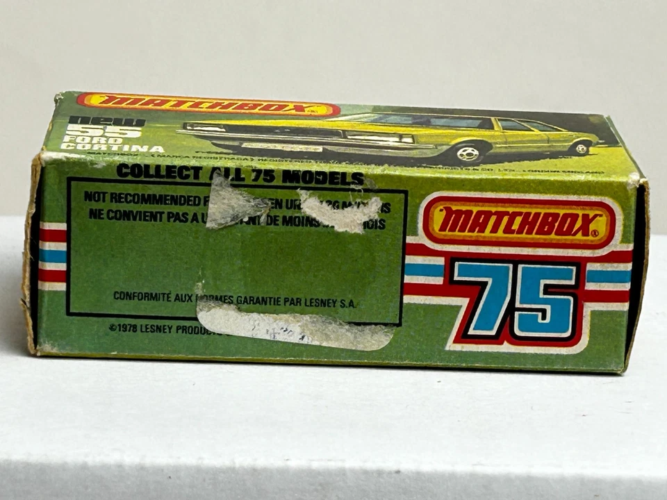 Matchbox Superfast No. 55 Ford Cortina with Original Box - Image 4 of 4