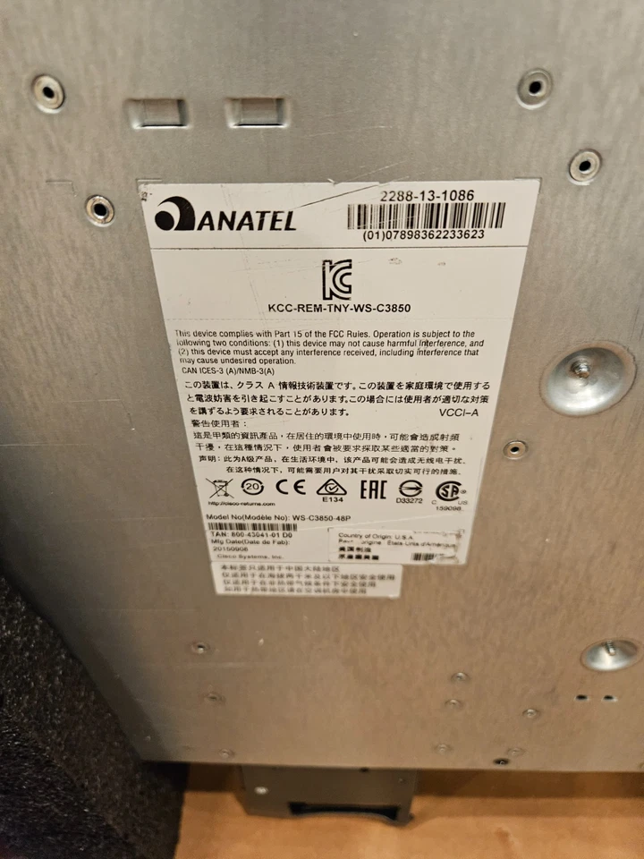 Cisco WS-C3850-48P 48-Port PoE+ Gigabit Switch w/ C3850-NM-BLANK, 1100W PSU - Image 3 of 4