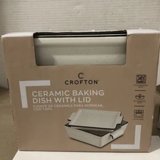 Crofton Square Ceramic Baking Dish with Lid White Black Trim  Oven safe New