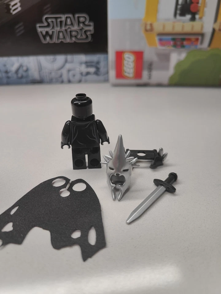 NEW Lord Of The Rings Witch King of Angmar Custom Lego Minifigure w/ Accessories - Image 3 of 3