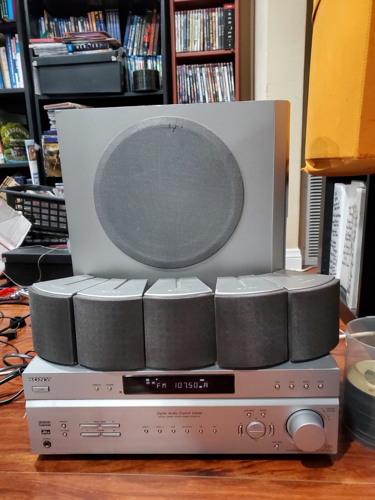 Sony STRK670P FM/AM Stereo 5.1ch Digital Home Theater Receiver Cinema