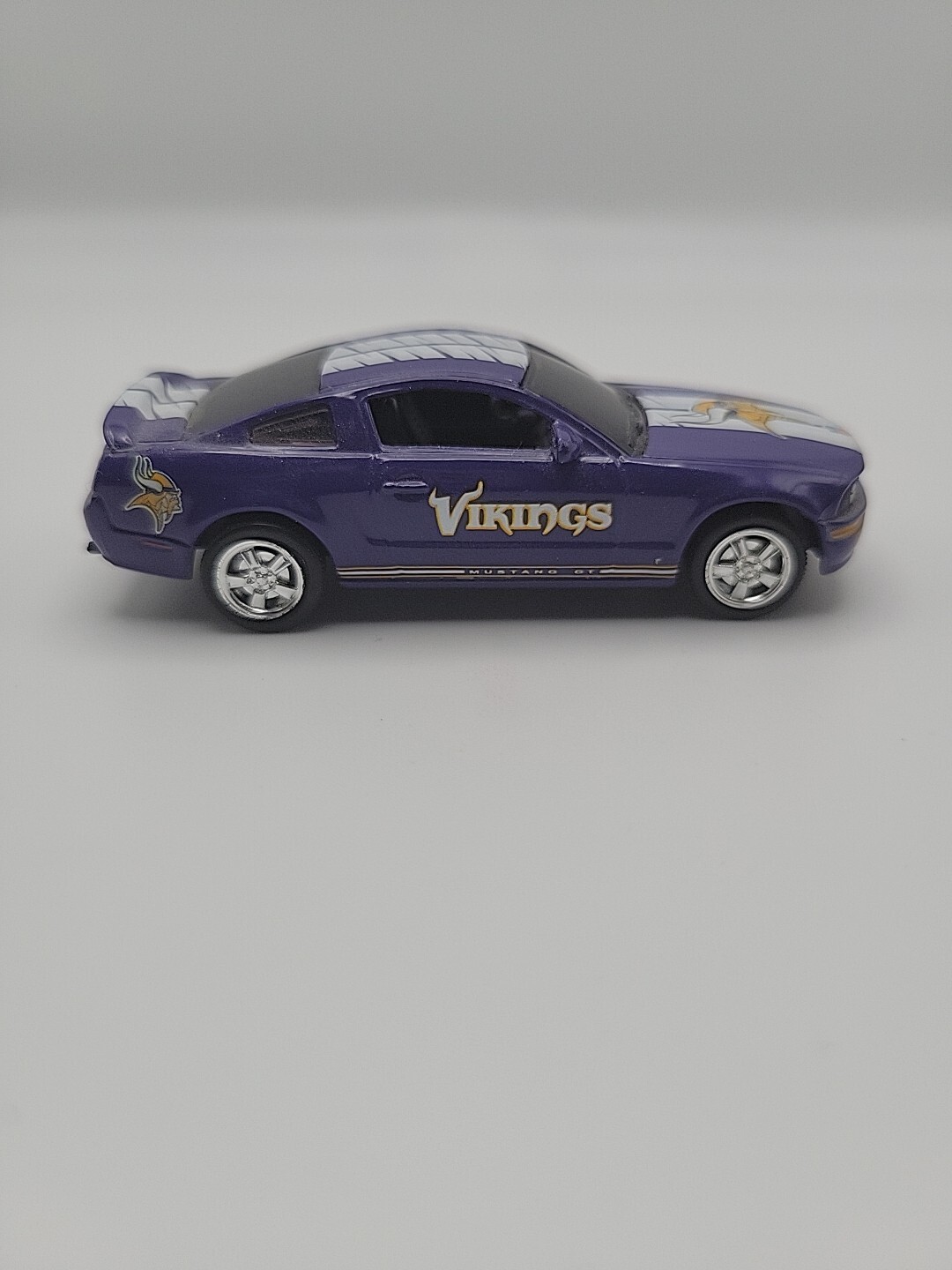 Picture 2 of 5
