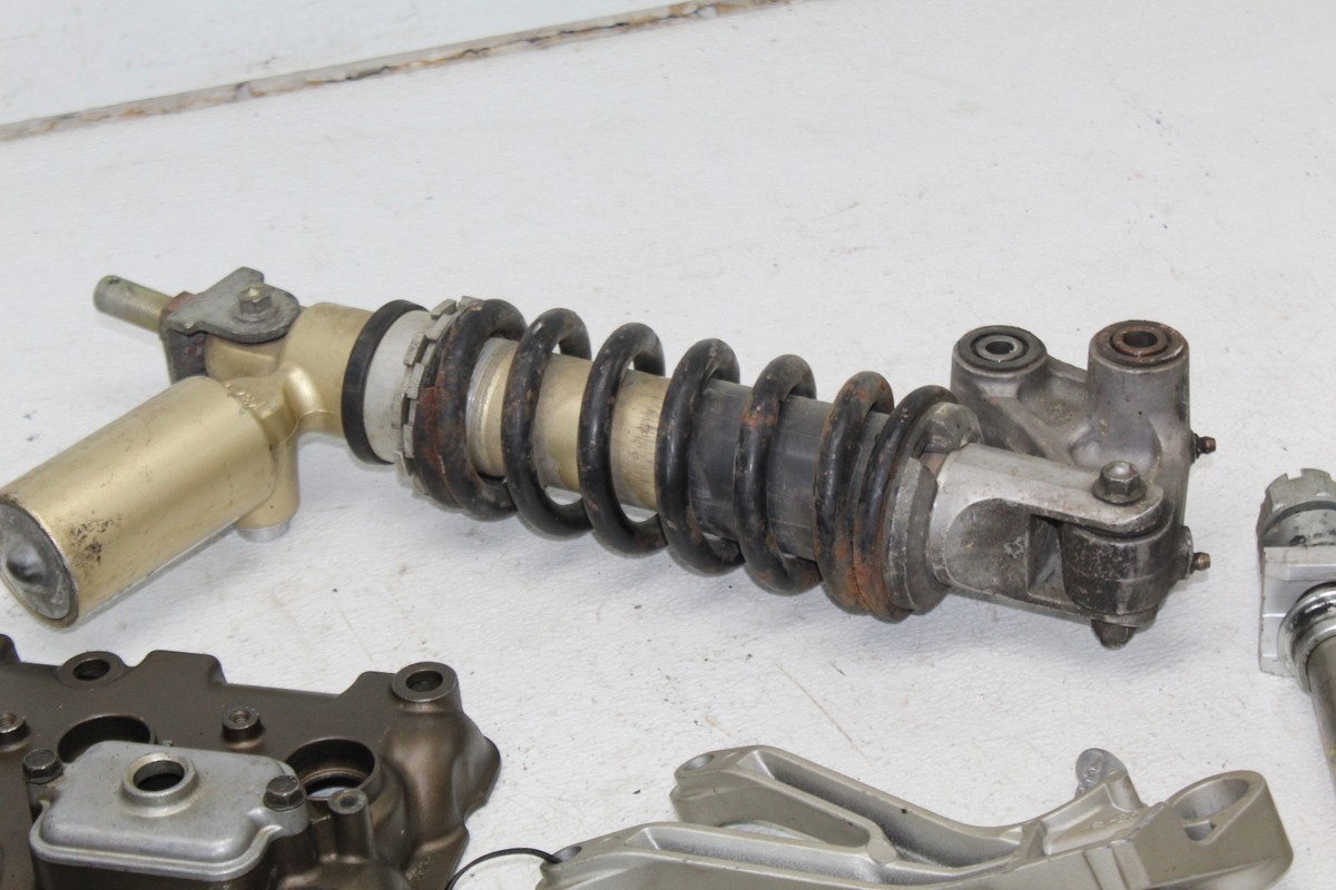 98-99 KAWASAKI NINJA ZX6R PARTS AND HARDWARE LOT | eBay