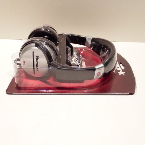 Numark HF125 - Ultra Portable Professional On Ear Dj Headphones *NIP - Picture 3 of 18
