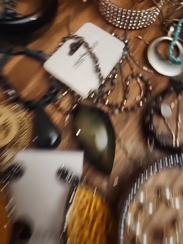 large Lot Costume Jewelry Junk Drawer Mystery over 35 Piece - Picture 9 of 9