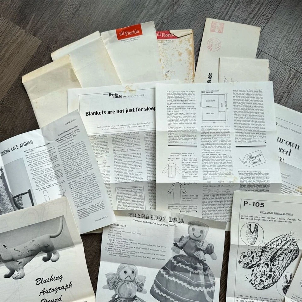 Lote de Patrones de Costura Vintage Años 60-70 Muñecas Juguetes Zapatillas Patrones Artesanales Afganos Foto 3 de 4