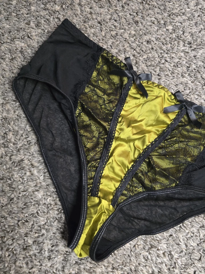 Braguita de satén brillante de encaje oro amarillo transparente bikini talla XL Foto 2 de 4