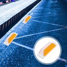 4 Pcs Entrance Reflectors Driveway Reflective Marker for Road Pavement