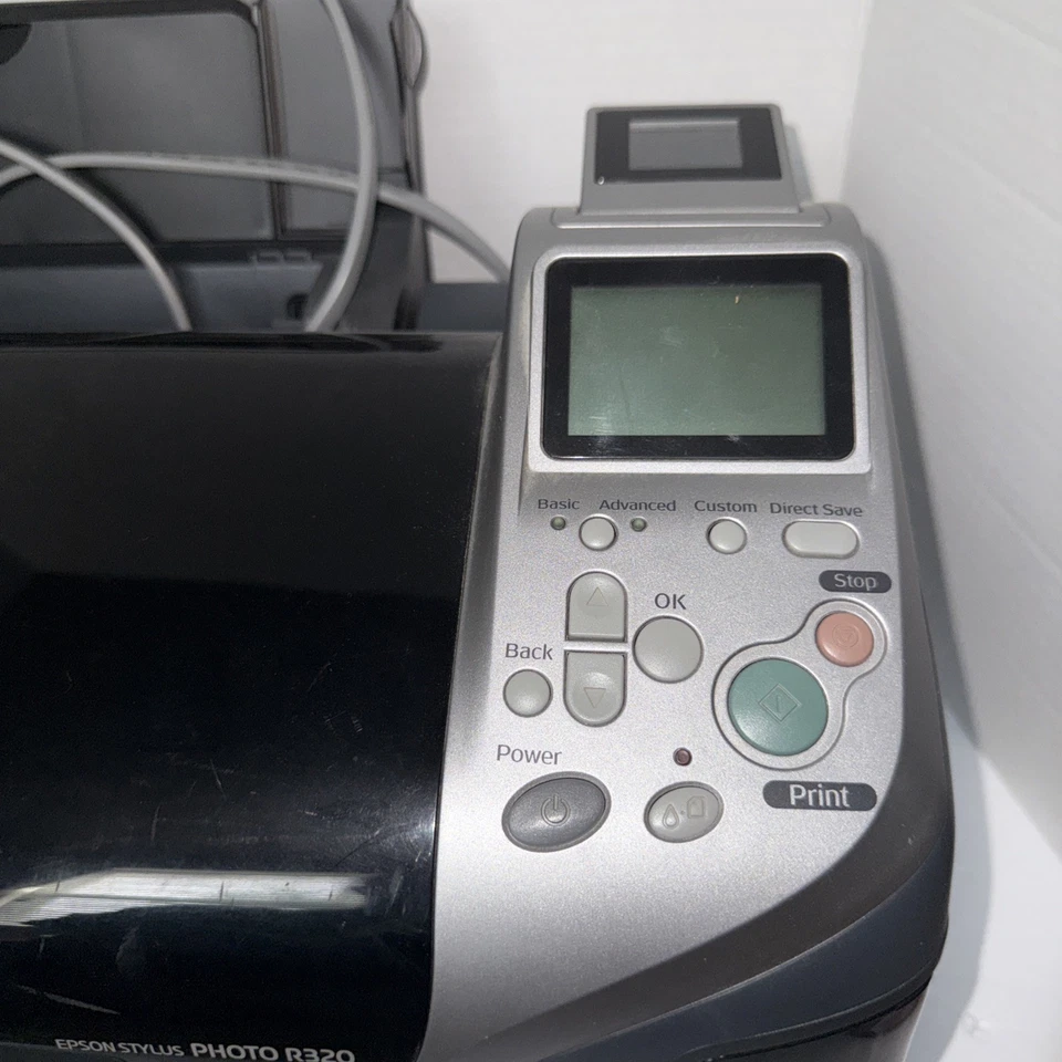 Epson Stylus Photo R320 Inkjet Color Digital Printer Tested Unknown Amt Of Ink - Image 2 of 4
