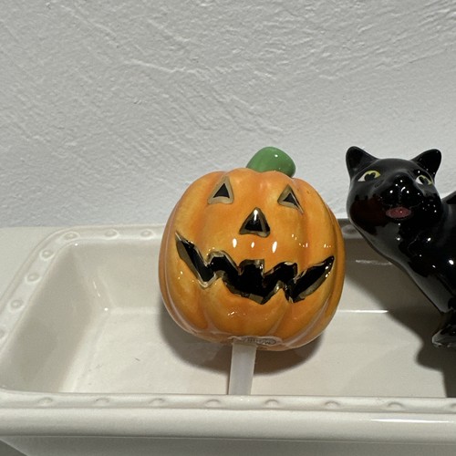 Nora Fleming Halloween Mini Bundle Casa Infestata, Gatto Spaventato e Zucca Intagliata - Foto 2 di 4